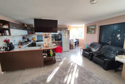 Casă frumoasă de vânzare în Petrachioaia - zonă centrală lângă lac - 5