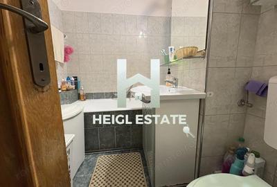 Apartament cu 3 camere, mobilat în Complex Studențesc