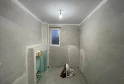 Casă cu 5 camere cu Teren 254 Mp în Giarmata