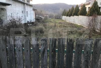 Teren Intravilan - Strada Linistita - Pucioasa - 2