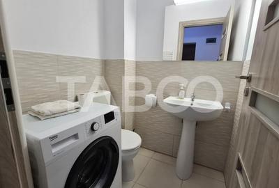 Apartament cu 3 camere decomandat, mobilat în Lupeni - 7