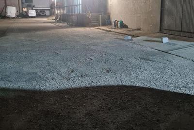 Inchiriem spatii depozitare - parcare in curte pazita cu acces 24 24 - 2