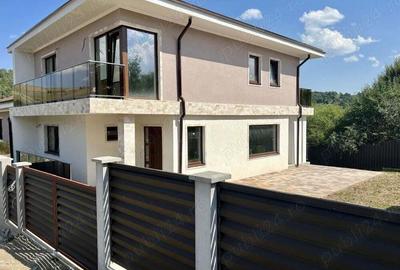 Casă cu 4 camere cu Teren 200 Mp în Luna - 5