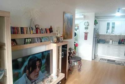 Ap 2 Cam 1 Mai 60mp bloc nou lux etaj 5 priveliste parcare boxa semimobilat luminos calduros - 3