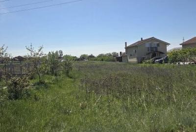 Teren de 1500 mp, în Central