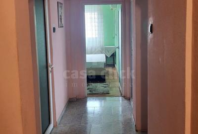 Apartament 2 camere decomandat, mobilat și utilat, Micro 21 – stradal - 3
