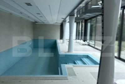 Casă cu 8 camere cu Teren 2300 Mp în Lunei - 6