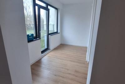 Birou, de 72 mp, în Tomis III - 4