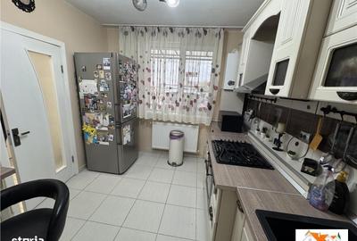 Casă cu 4 camere cu Teren 232 Mp în Central - 7