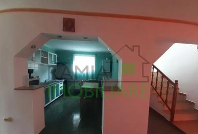 Casă cu 5 camere cu Teren 1000 Mp în Bran - 6