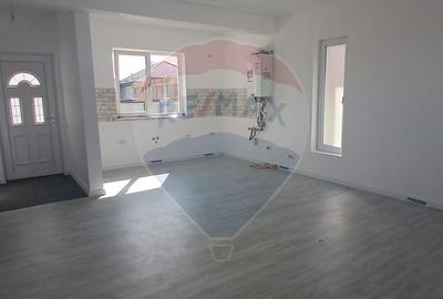 Casa individuala 3 camere de vanzare in Crevedia-Buftea - 1