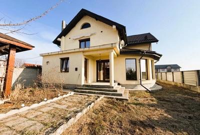 Casă cu Teren 915 Mp în Dranovățu - 13