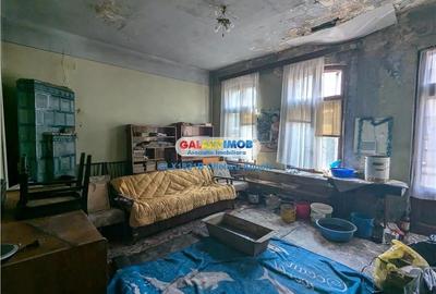 Unirii vila S+P+1 , spațiu comercial la parter,SU 206mp teren 293mp - 5
