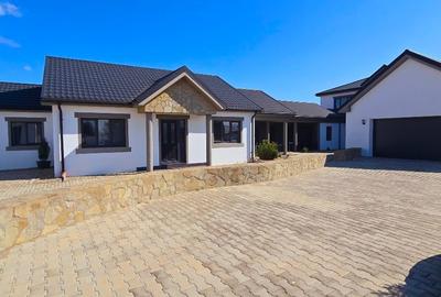 Casă de lux, 7 camere, piscină interioară, acum 690.000 € - 2