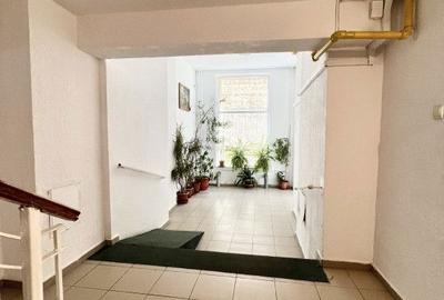 Apartament cu 4 camere în Splaiul Unirii - 19