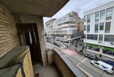 Apartament cu 2 camere decomandat în Central - 11