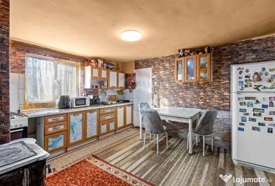 Casă cu 5 camere cu Teren 1620 Mp în Bârzava - 7