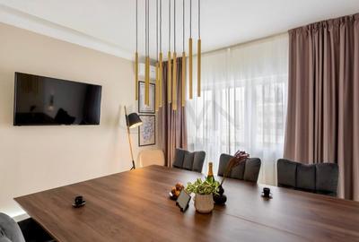 Spațiu comercial, de 105 mp, în P-ța Romană - 6