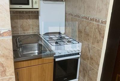 Garsoniera? Uzina 2, Bras?ov - 3
