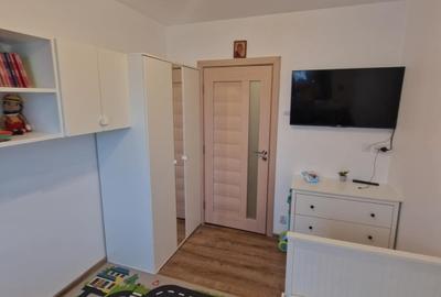Apartament cu 3 camere decomandat în Pantelimon - 11