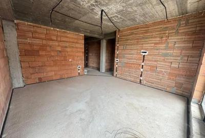 Apartament cu 3 camere decomandat în Central - 4