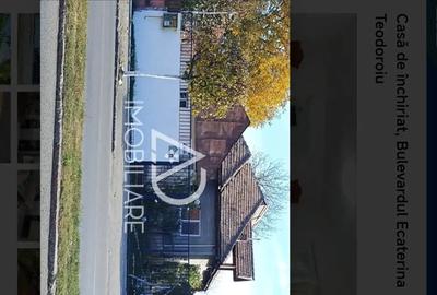 De vanzare (sau schimb +diferen?a ) 2case in aceias curte - 1