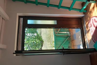 Propietar,vand casa locuibila,necesita renovare 1400 m 2 Radulesti teleorman - 5