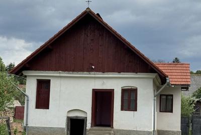 Casă cu 2 camere în Casinu Nou - 12