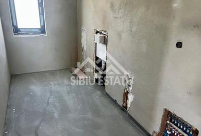 Casa individuala generoasa 5 camere, carport si pivnita curte 500 mp - 15