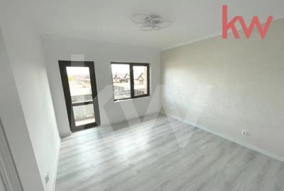 Casă cu 4 camere cu Teren 450 Mp în Central - 2