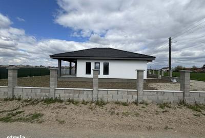 Casă cu 3 camere cu Teren 450 Mp în Lazuri - 4