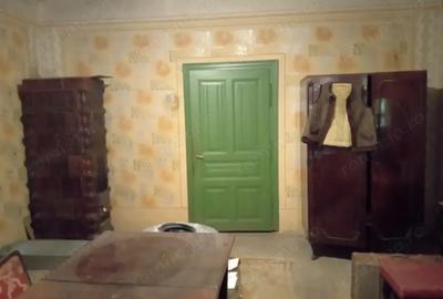 Casa mare la ?ara cu teren generos in zona superba Casa mare la ?ara cu teren generos in zona superba - 6