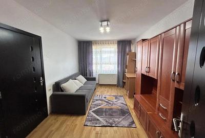 Apartament cu 2 camere semidecomandat în Moroasa 2