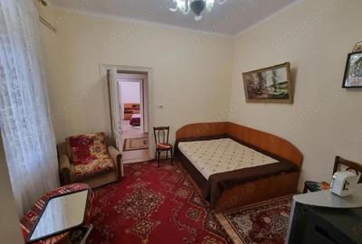 Casă cu 4 camere cu Canalizare în Capitol - 5