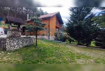 Casă cu 4 camere cu Canalizare în Micești - 32
