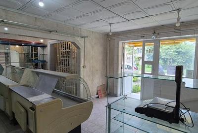 Spațiu comercial, de 38 mp, în Km 4 - 8