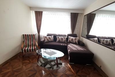 Apartament cu 2 camere decomandat în Cetate