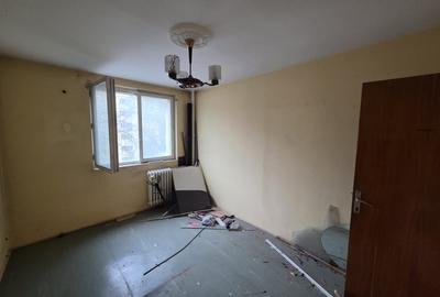 Apartament cu 3 camere semidecomandat în Obor - 10