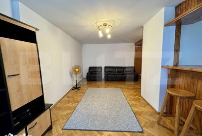 Apartament cu 3 camere în Central - 2