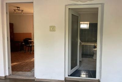 Casă cu 4 camere în Băilești - 4