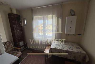 APARTAMENT 2 CAMERE 2 BALCOANE ETAJ 4 GRUI CAMPULUNG - 6