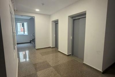 Apartament cu 3 camere decomandat în Drumul Taberei - 17