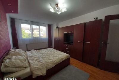Apartament cu 4 camere decomandat în Republicii - 5