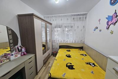 Apartament cu 3 camere decomandat, mobilat în Exercițiu - 4