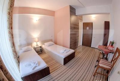 Casă cu 15 camere cu Teren 100 Mp în Albert