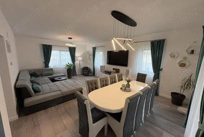 Casă cu 3 camere cu Teren 671 Mp în Central - 1