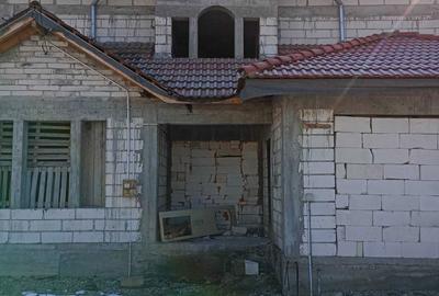 Casă cu 4 camere în Central - 5