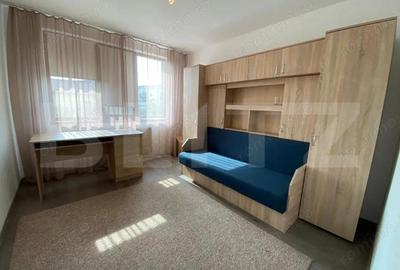 Apartament cu 3 camere semidecomandat în Florești - 4