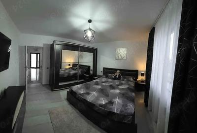 Casă cu Teren 500 Mp în Central - 5