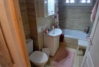 Apartament cu 3 camere decomandat în Central - 8